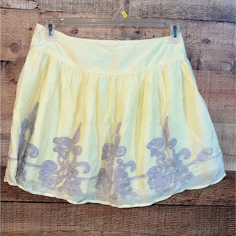 Theme floral pastel mini skirt - Picture 1 of 5